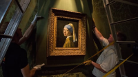 Exhibition_on_Screen_Girl_with_a_Pearl_Earring